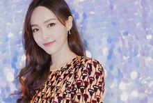 娱乐吃瓜酱类似博主,明星幕后那些事儿，吃瓜群众必看！