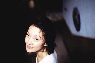 周迅吃瓜吃到自己头上娱乐天空,吃瓜吃到自己头上，娱乐天空掀起热议